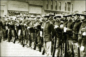 Войска на улицах Рок-Спрингса, 1885 год